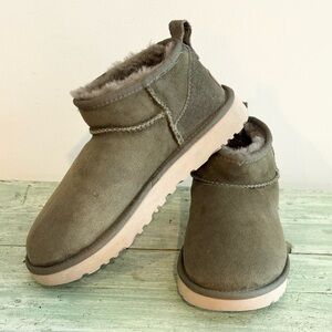 Ugg Ultra Mini